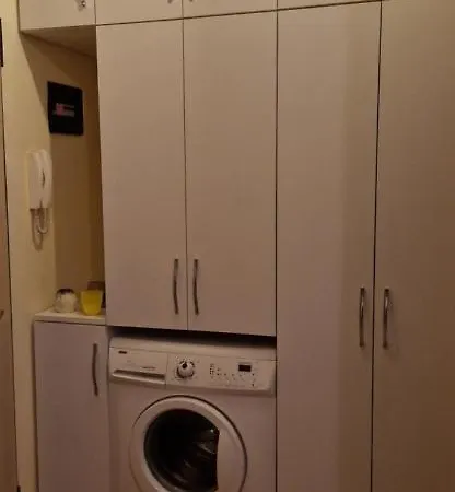 Tinka 2 In Lägenhet *